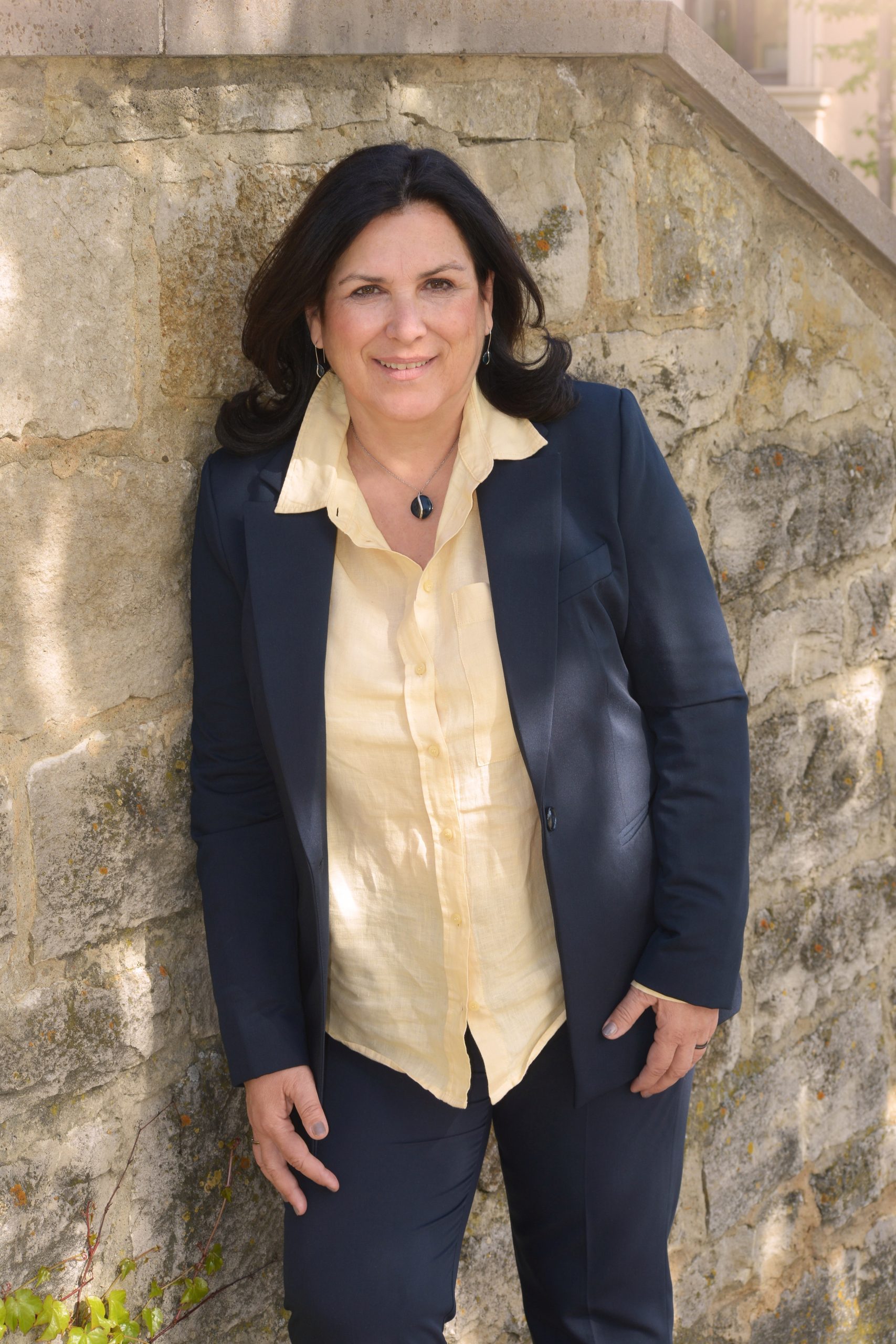 Portrait Mona Laudam